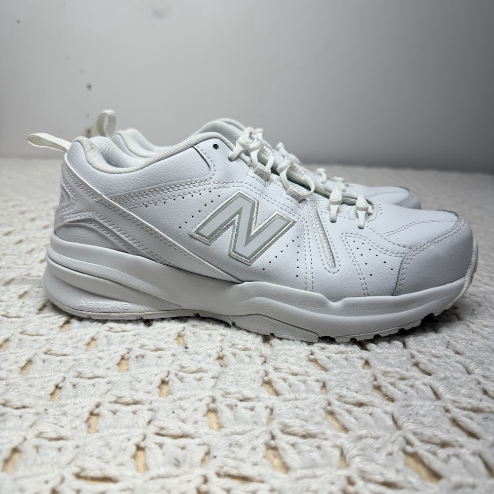 New Balance 608v5 raining Shoes Sneakers Men Size 7  2E White MX608AW5